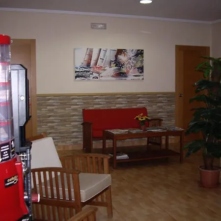 Pensión Abastos 2*